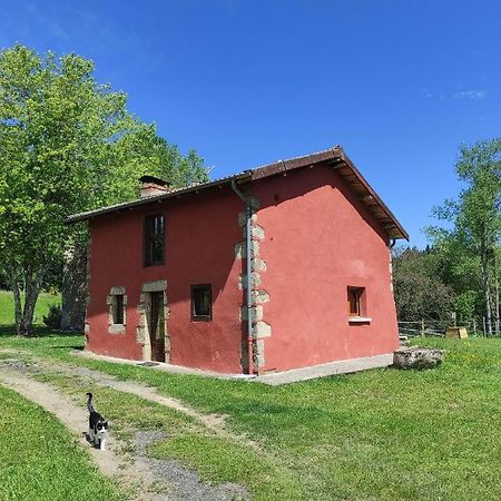 Gite La Roche Bertignat Exterior foto